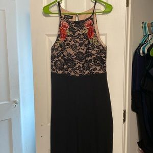 Beautiful wide leg women jumpsuit can be worn for any occasion